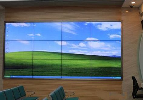 西林液晶拼接屏的另类用法。